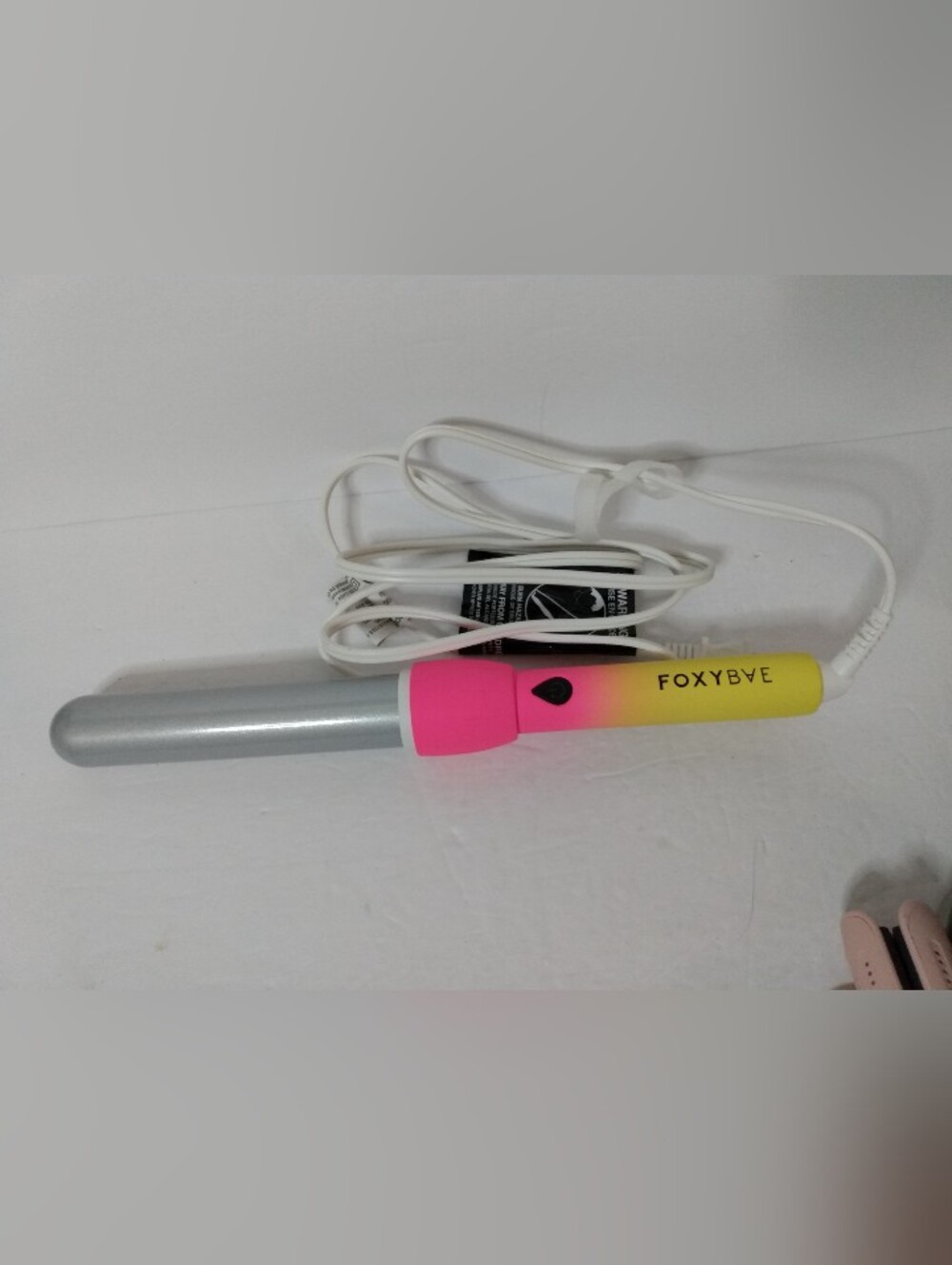 FoxyBae PKYL-32CRL Curling Wand TESTED  Pink Yellow 110-240V 50/60 Hz 100W